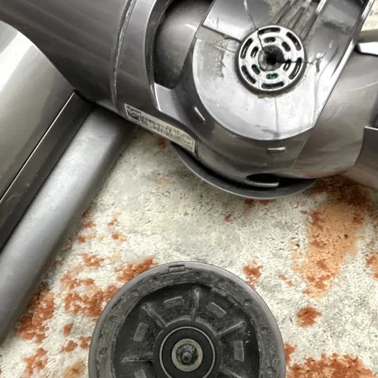 Rueda del Peine Anti-Enredos de mi Dyson V15 Rota