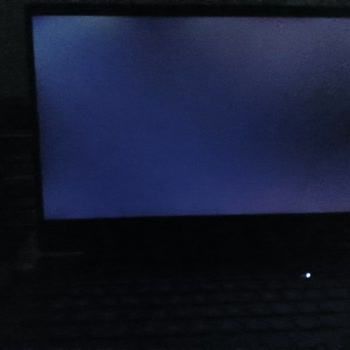 HP Victus Ekran Kusurları