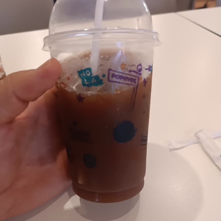 Atlaspark AVM Popeyes Şubesinde Soğuk Kahve Deneyimi Hayal Kırıklığı