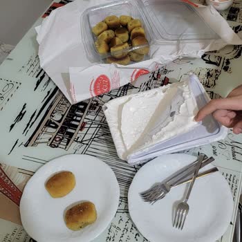 Kerebiçci Oğuz Küflü Kerebiç Gönderdi