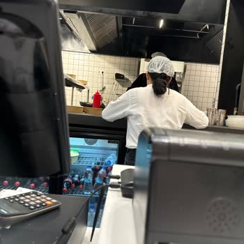 Makarnam Sipariş Süreci Ve Personel Üslubu Hakkında Yaşanan Sorunlar