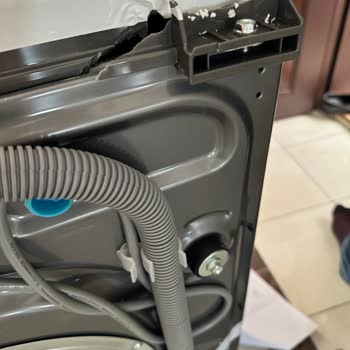 Samsung TR'den Alınan WW10T604DLN Kodlu Çamaşır Makinesi Kırık Geldi