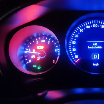 Renault Arıza Lambasının Yanması, V 12 Hatası!