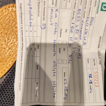 Deichmann’dan Nike Ayakkabısının Bir Ay Geçmeden Dikiş Patlaması