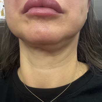 Nez Demir Ümraniye Şube Müşterisini Ortada Bırakıyor.