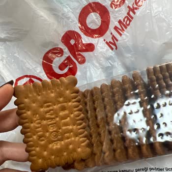 Eti Gıda Tuhaf Kokan Yanık Bisküvi!