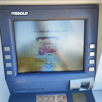 Ziraat Bankası ATM Paramı Yuttu