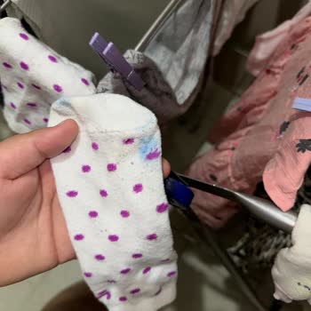 Crocs Terlik & Ayakkabı Terliklerin Boya Sorunu Ve Kalite Problemi