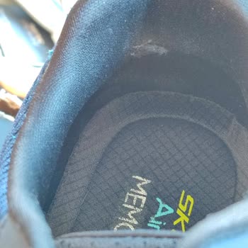 Skechers Spor Ayakkabı 1 Ay İçinde Yıpranma
