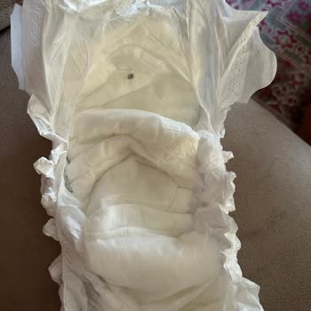 Sleepy Bebek Bezi İçinde Ölmüş Böcek Bulunması