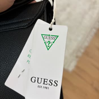Guess Vialand Mağazasından Çanta Alımı