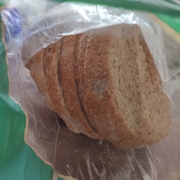 BİM'den Alınan Ekmecik Markası Küflüydü