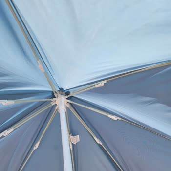 Decathlon Plaj Şemsiyesi 2. Kullanmada Kırıldı