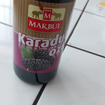Makbul'den Karadut Özü Diye Aldığımız Ürün Keçiboynuzu Pekmezi Çıktı
