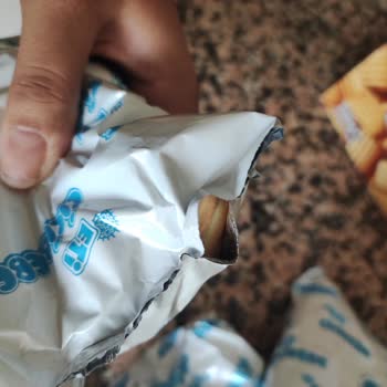 Eti Gıda Eti Cici Bebe Kapanmayan Paketlerde Bozuk Ürünler