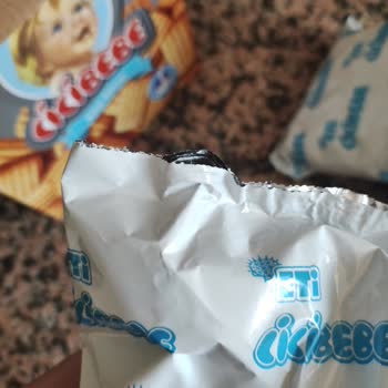 Eti Gıda Eti Cici Bebe Kapanmayan Paketlerde Bozuk Ürünler