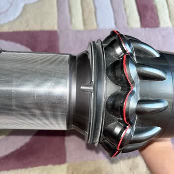 Garanti Kapsamındaki Dyson Süpürgem Kronik Arızalı Ve Hasar Verildi