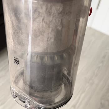 Garanti Kapsamındaki Dyson Süpürgem Kronik Arızalı Ve Hasar Verildi