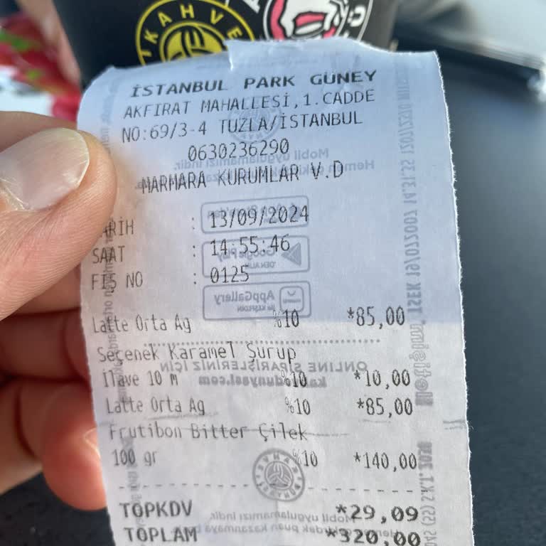 Kahve Dünyası'nda Soğuk Ve Sütü Eksik Kapuçino Deneyimi