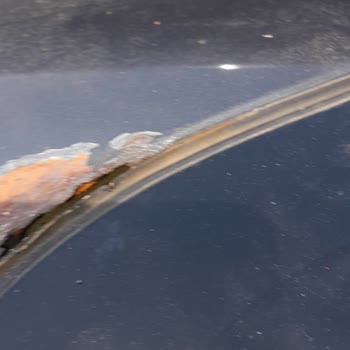 Citroen C4Cactus Tavan Çürümesi Ve Paslanması