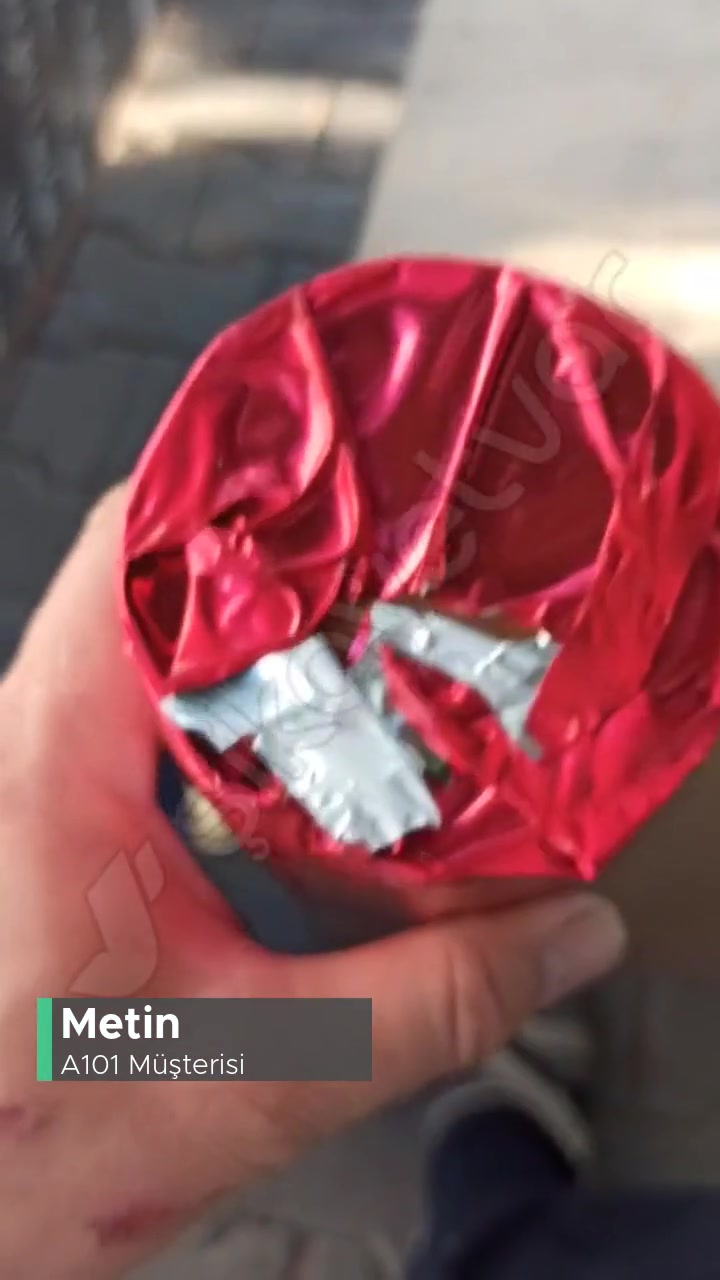 A101 Özensiz Ve Açık Paket videonun kapak resmi