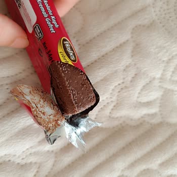 Eti Gıda Eti Gofret Bozuk Çıktı