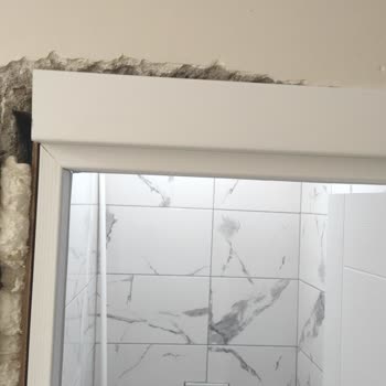 Hane Kapı Mutfak Kötü İşçilik Ve Kötü Personel