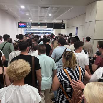 THY Uçak Gecikme Ve Sırasız Alım Sorunu