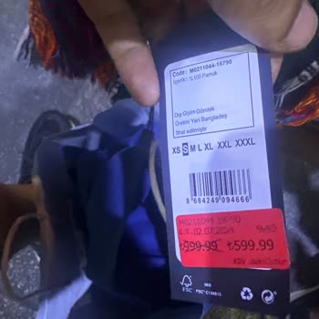 Mavi Kadıköy Bahariye Şubesi'nde Kötü Muamele