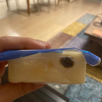 BİM Binvezir Kaşar Küflü Çıktı