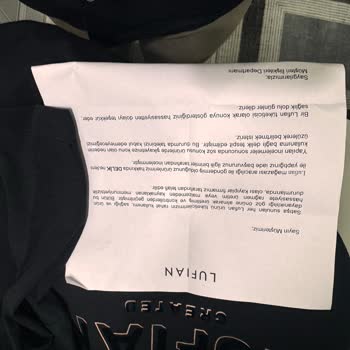 Lufian Mağazasından Aldığım Tişörtlerde Sürekli Defolar Çıkıyor