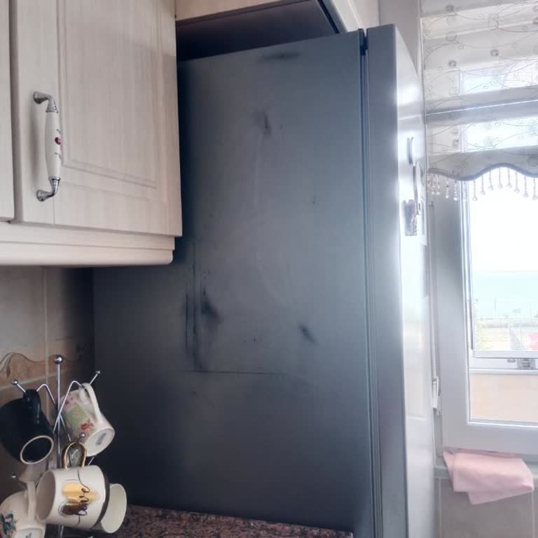 Arçelik Buzdolabında Oluşan Siyah Lekeler ve Servis Sorunu