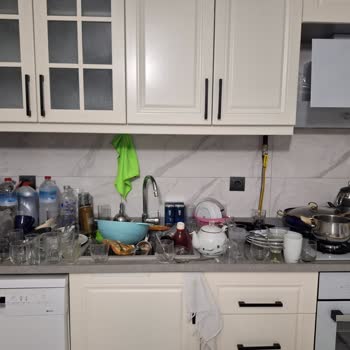 İzsu Hayattan Soğuttun, Yönetim Olarak Yaşattığınızı Yaşayın.