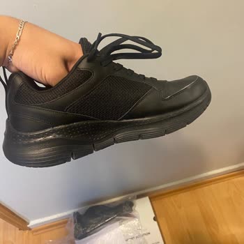 Skechers Ayakkabı Kalitesizliği Ve Havasız