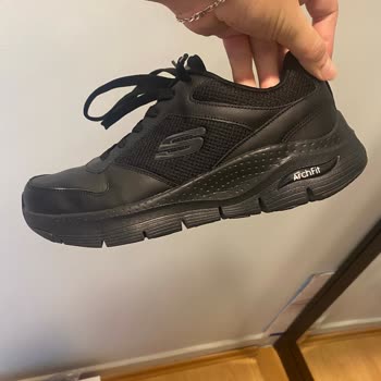 Skechers Ayakkabı Kalitesizliği Ve Havasız