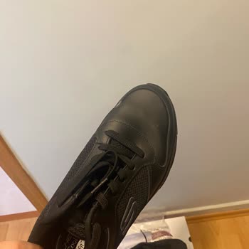 Skechers Ayakkabı Kalitesizliği Ve Havasız