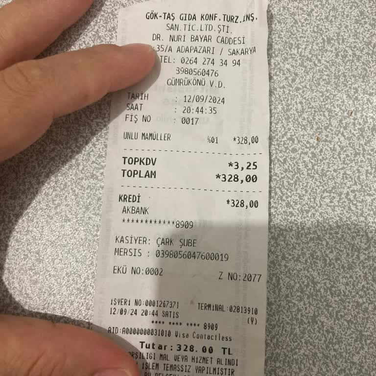 Göktaş Pastanesi'nde Taze Olmayan Kurabiyeler