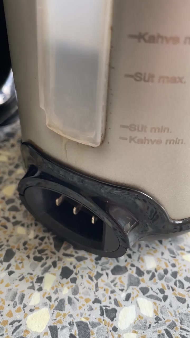 Karaca Hatır Hüp Machine Stopped Working After a Few Months and Started Leaking video cover