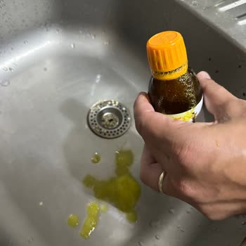 Argivit Şurup Asitli İçecek Gibi Köpürüyor