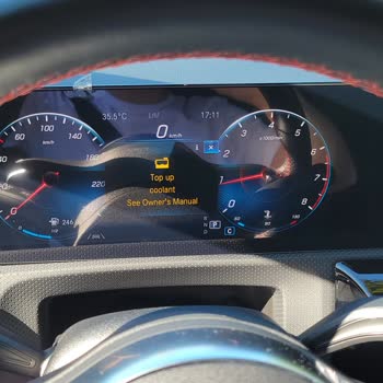 Mercedes-Benz Yetkili Servis İkame Araç Sorunu