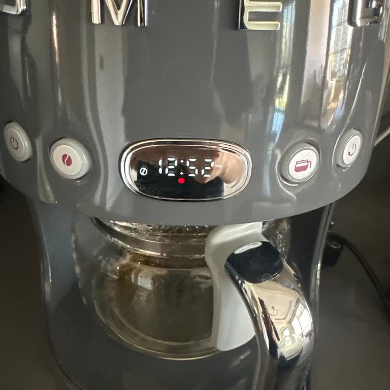 Smeg Kahve Makinesi Kırmızı Işık Sorunu!