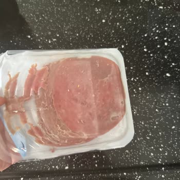 Polonez Et Ürünleri Getir'den Aldığım Küflü Ürün Şoku