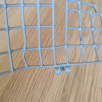 Yeni Bosch Bulaşık Makinesinde Plastik Aksam Sorunu
