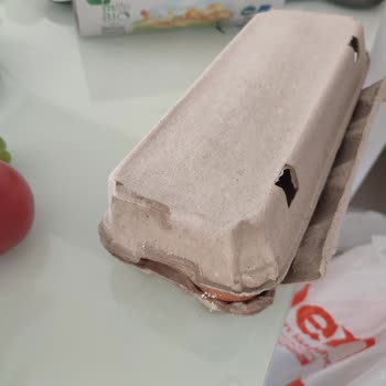 Migros Hemen Ürün Ambalajı Ve Hasarlı Ürün