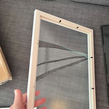 PTT Kargo Çalışanlarının Kargolanan Ürüne Verdiği Zarar