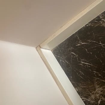 Haydarpasha Palace Otel Pis Kalabalık Özensiz İlgisiz