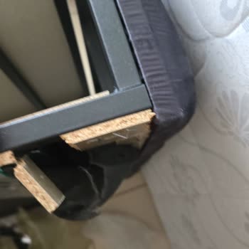 İris Mobilya'dan Aldığımız Baza Ve Yatakta Büyük Hayal Kırıklığı