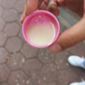 Migros Bozuk Süt Satışı.