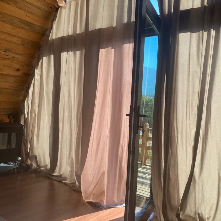 Döngel Life Bungalov Rezervasyon Yapmamıza Rağmen En Kötü Odayı Verdiler