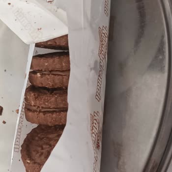 Eti Gıda Bisküvi İçinden Çıkan Sivri Cisim